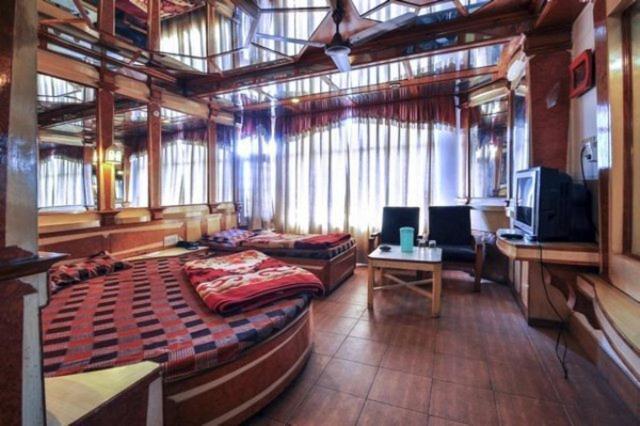 Hotel Gulmarg Regency Shimla Exterior photo